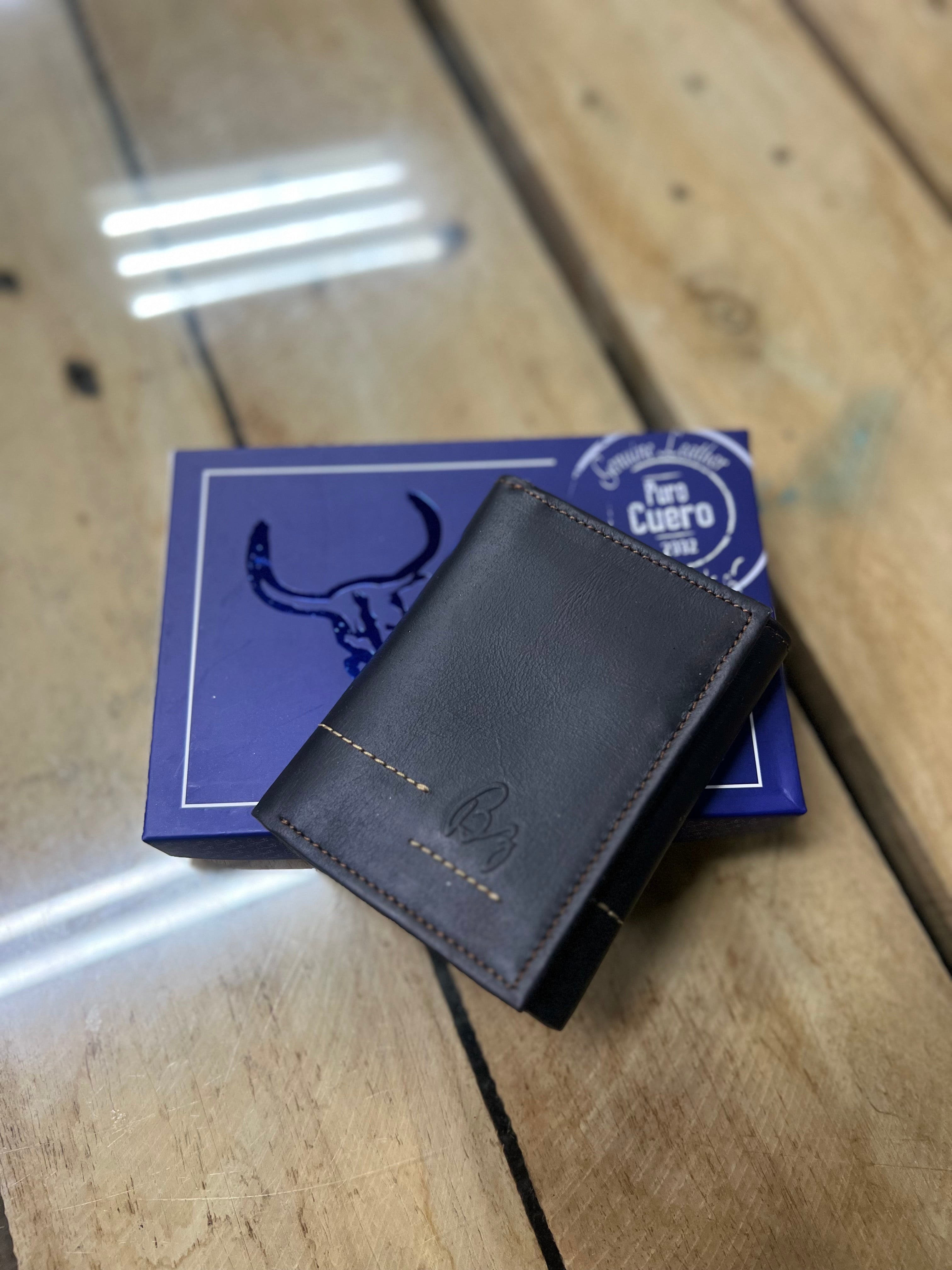 Billetera Puro Cuero