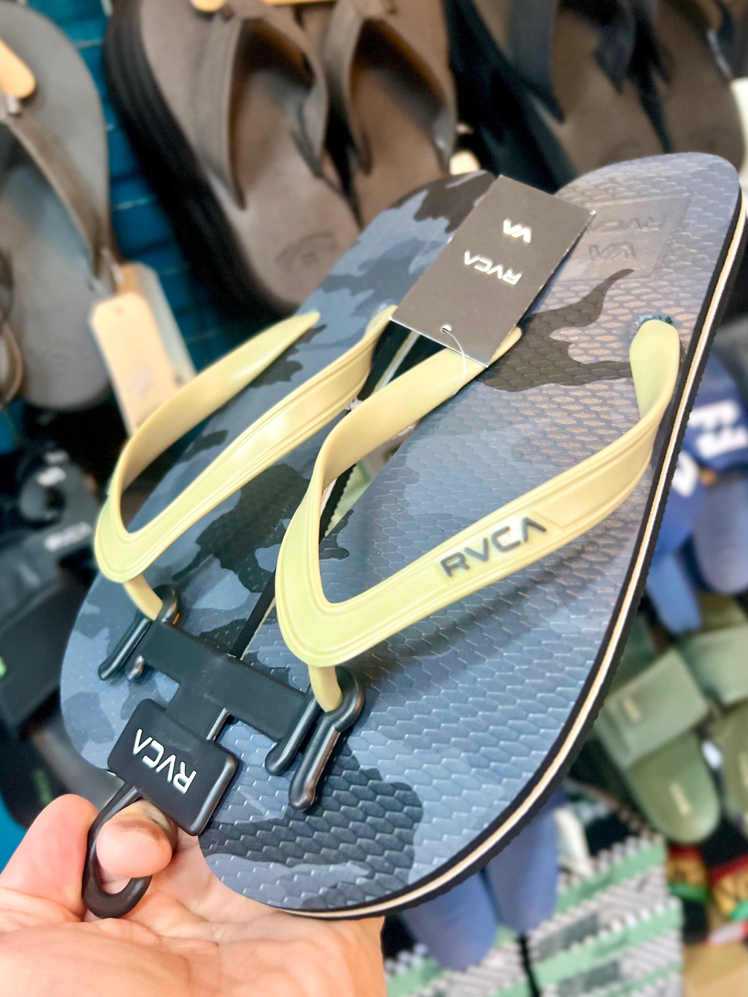 Sandalia RVCA Hule black Camo