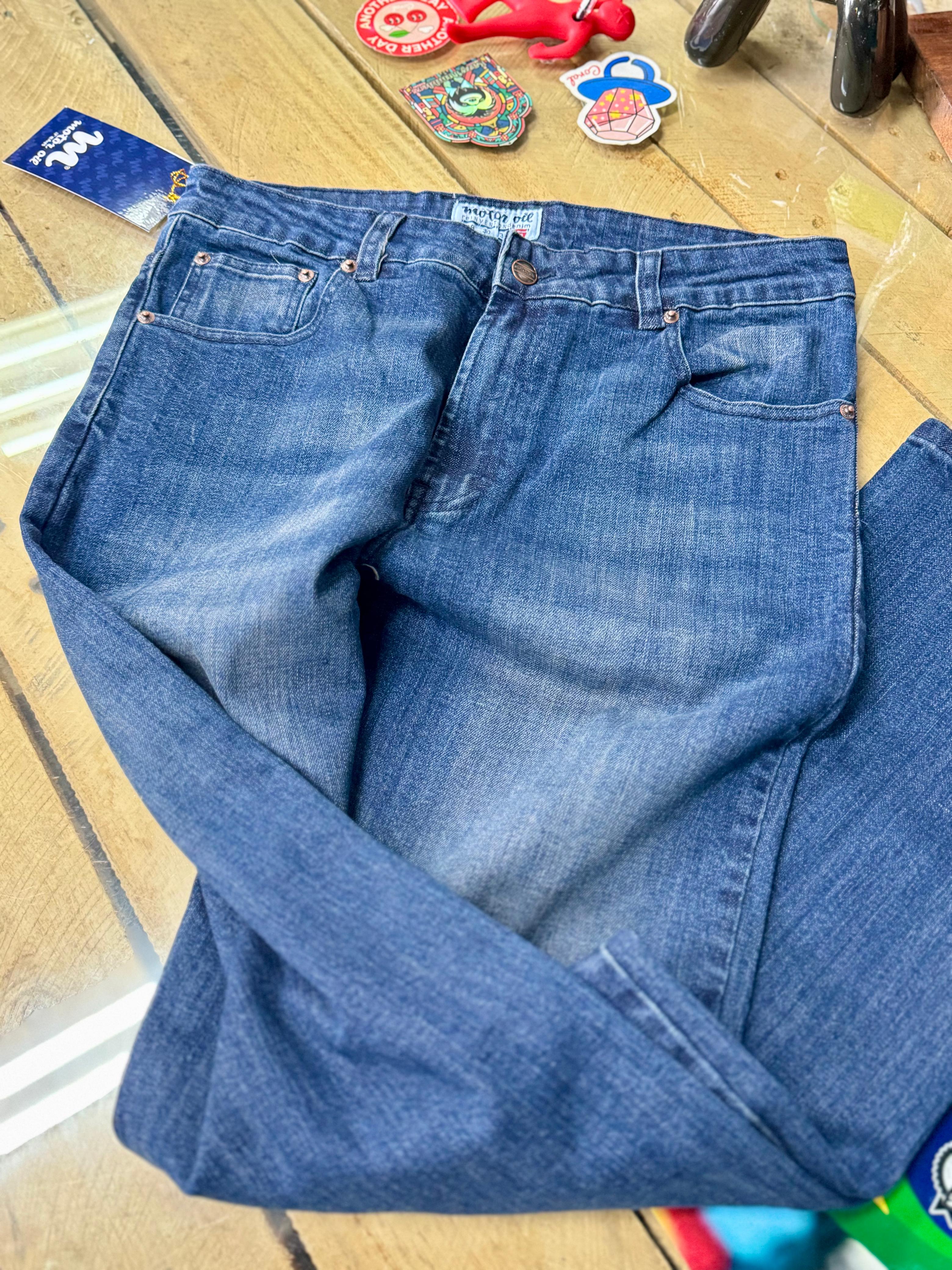 Pantalón Mezclilla Motor Oil Azul